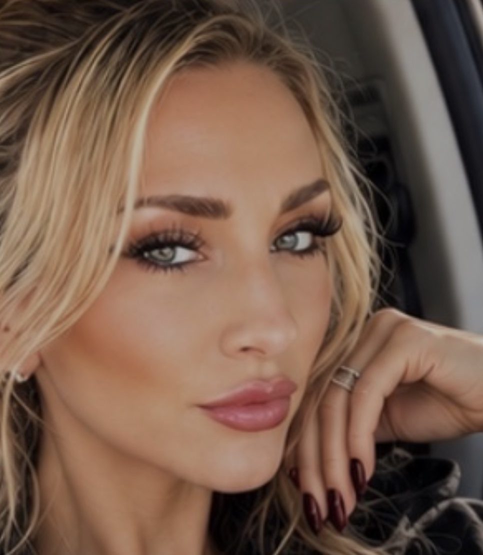 Amber Eager, founder of The Mom Hustle